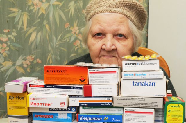 Правительство ограничило закупки импортных лекарств