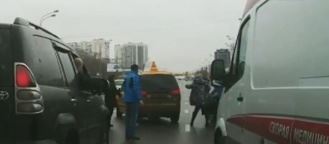 В Москве Гаишники избили таксиста